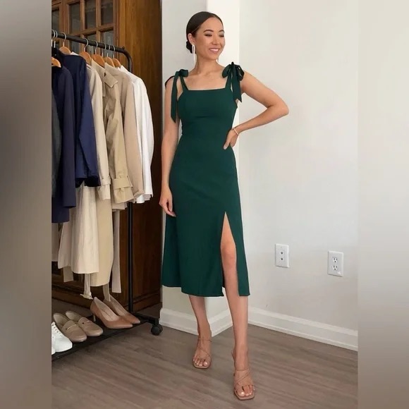 Reformation Twilight Midi Dress In Emerald - 0